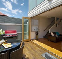 City Breeze - Stay Innercity - Tourism Caloundra
