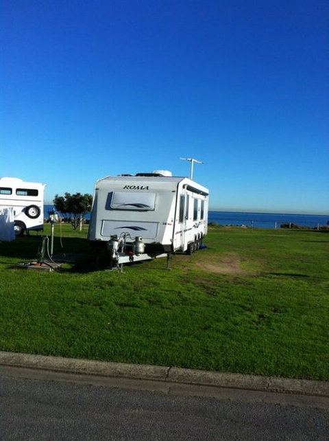 Brighton Caravan Park - Tourism Caloundra 3