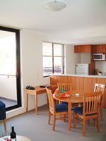 Waitara Furnished Apartments - Tourism Caloundra 7