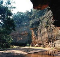 Goulburn River Stone Cottages - Tourism Caloundra