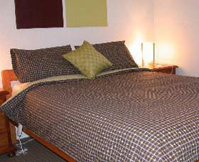 Plumtree Cottage - Tourism Caloundra 0