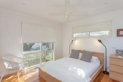Amour Eva Retreats  - Tourism Caloundra 0