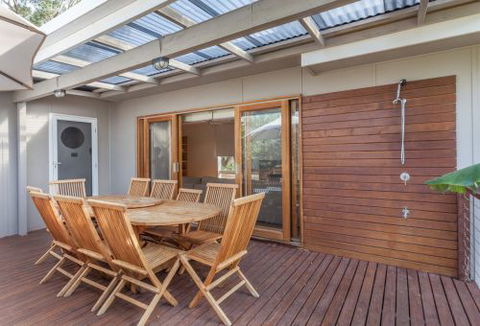 Amour Eva Retreats  - Tourism Caloundra 5