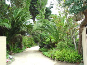 Seacove On The Beach - Tourism Caloundra 0