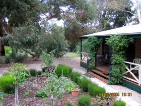 Barossa Country Cottages - Tourism Caloundra 0
