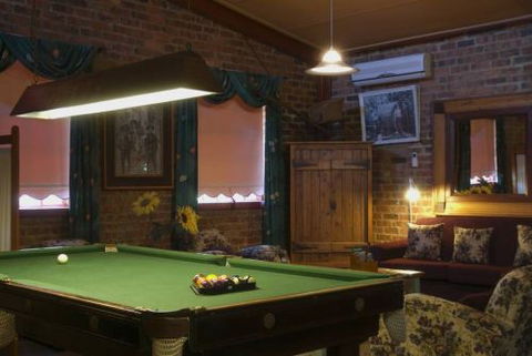Eagle Foundry B & B - Tourism Caloundra 0