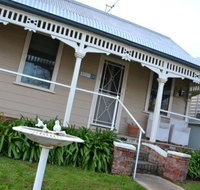 The Little Bird House - Tourism Caloundra