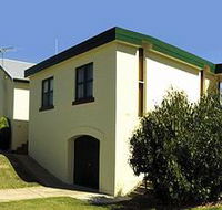 Beachport Holiday Units - Tourism Caloundra