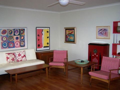 Monaro Cottage - Tourism Caloundra 2