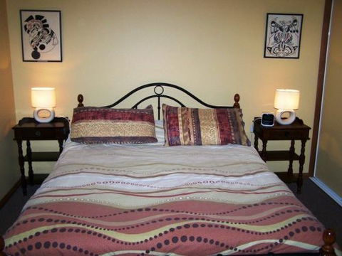 Monaro Cottage - Tourism Caloundra 3