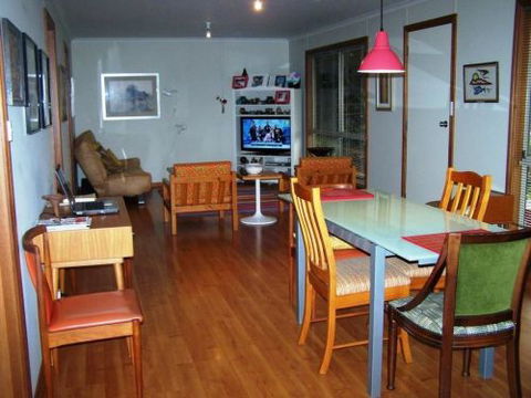 Monaro Cottage - Tourism Caloundra 4