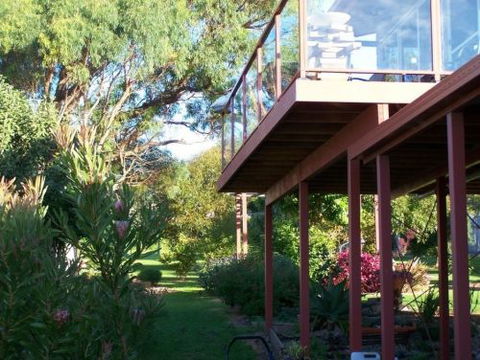 Monaro Cottage - Tourism Caloundra 5