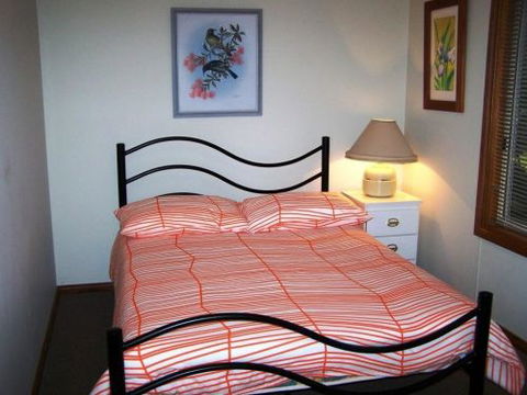 Monaro Cottage - Tourism Caloundra 6