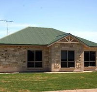Juno Court Holiday Retreat - Tourism Caloundra