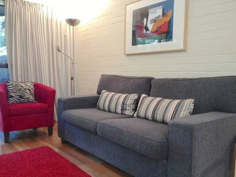 Staywest Apartments - Tourism Caloundra 2