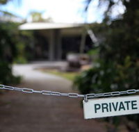 ArtHOUSE Beachfront Accommodation - Tourism Caloundra