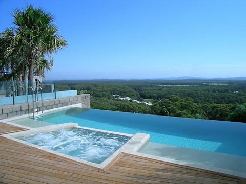 Beach House 7 - Tourism Caloundra 2