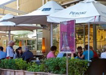 Victoria Square Apartments - Tourism Caloundra 3