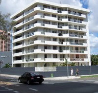 Carlton Holiday Apartments