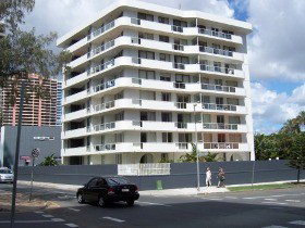Carlton Holiday Apartments - Tourism Caloundra 0