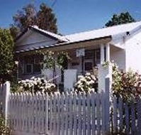 Crabapple Cottage - Tourism Caloundra