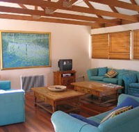 Kent Gardens Holiday House - Tourism Caloundra
