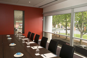 Novotel Sydney Rockford Darling Harbour - Tourism Caloundra 10