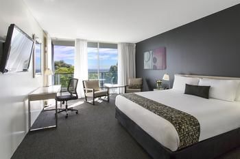 Best Western Plus Apollo International Hotel - Tourism Caloundra 8