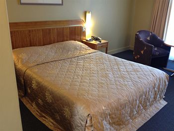 Killara Inn - Tourism Caloundra 3