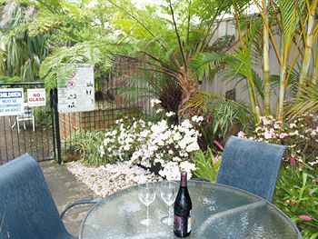 Pigeon House Motor Inn - Tourism Caloundra 22