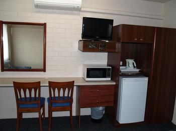 Pigeon House Motor Inn - Tourism Caloundra 34