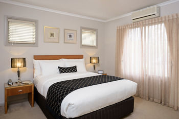 Ringwood Royale - Tourism Caloundra 9