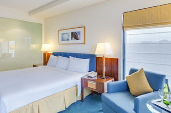 Courtyard By Marriott Sydney-North Ryde - Tourism Caloundra 11