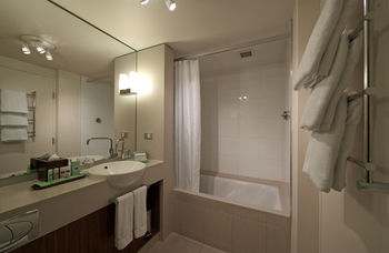 Courtyard By Marriott Sydney-North Ryde - Tourism Caloundra 18