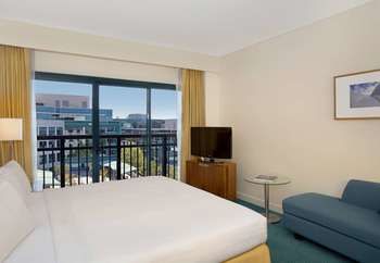 Courtyard By Marriott Sydney-North Ryde - Tourism Caloundra 30