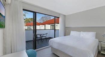 Terrigal Pacific Coastal Retreat - Tourism Caloundra 13