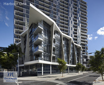 Grand Mercure Apartments Docklands - Tourism Caloundra 2