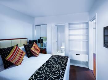 Grand Mercure Apartments Docklands - Tourism Caloundra 60