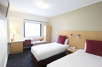 Ibis Sydney World Square - Tourism Caloundra 2