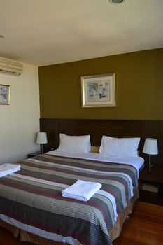 YTI Garden Hotel - Tourism Caloundra 3