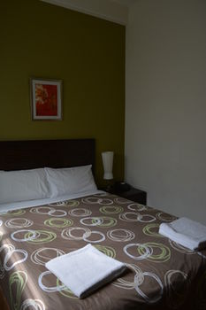 YTI Garden Hotel - Tourism Caloundra 4