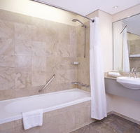 Holiday Inn Potts Point Sydney - Tourism Caloundra