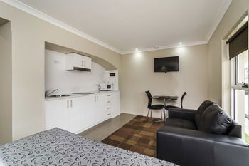 Parkville Place - Tourism Caloundra 19
