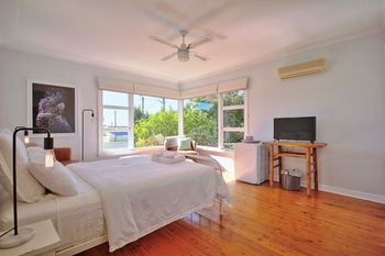 Dolphin Sands - Tourism Caloundra 11