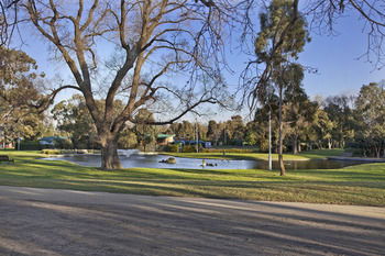 Best Western Melbourne's Princes Park Motor Inn - Tourism Caloundra 0