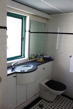 Morgans Boutique Hotel - Tourism Caloundra 0