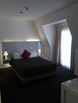 Morgans Boutique Hotel - Tourism Caloundra 10