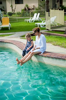Maroochy River Resort & Bungalows - Tourism Caloundra 21