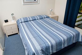 Maroochy River Resort & Bungalows - Tourism Caloundra 2