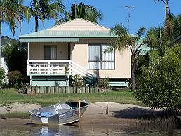 Maroochy River Resort & Bungalows - Tourism Caloundra 4